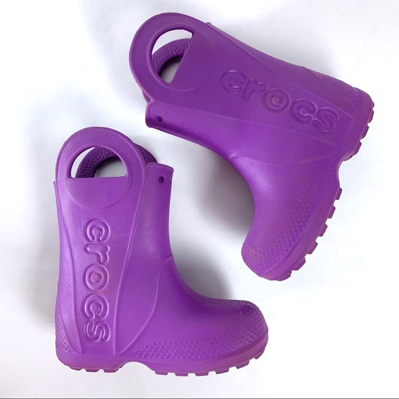 Crocs Handle It Floral Rubber Rain Boots Purple - Picture 7 of 9